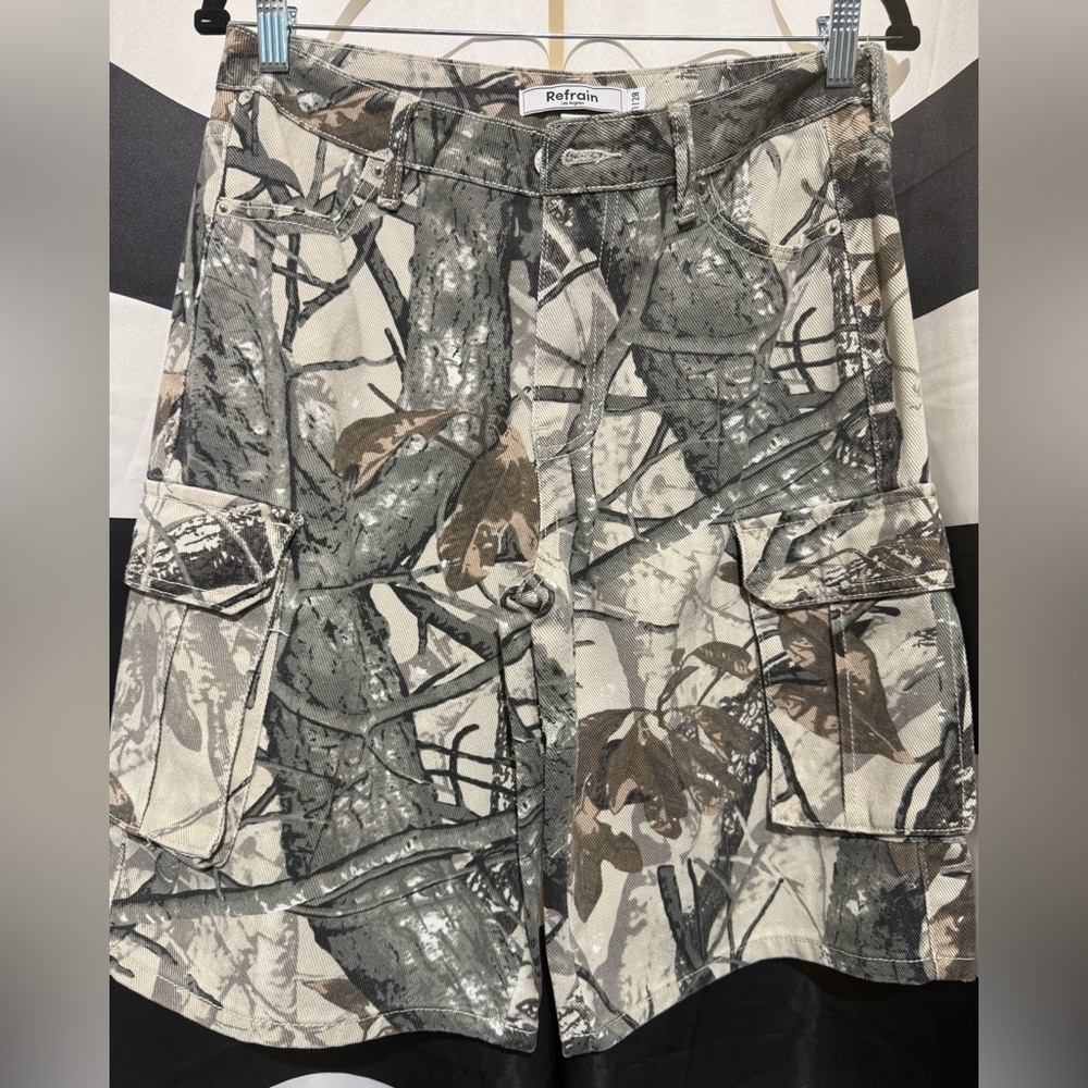 Gray and Brown Cargo Shorts with Outdoor Camouflage